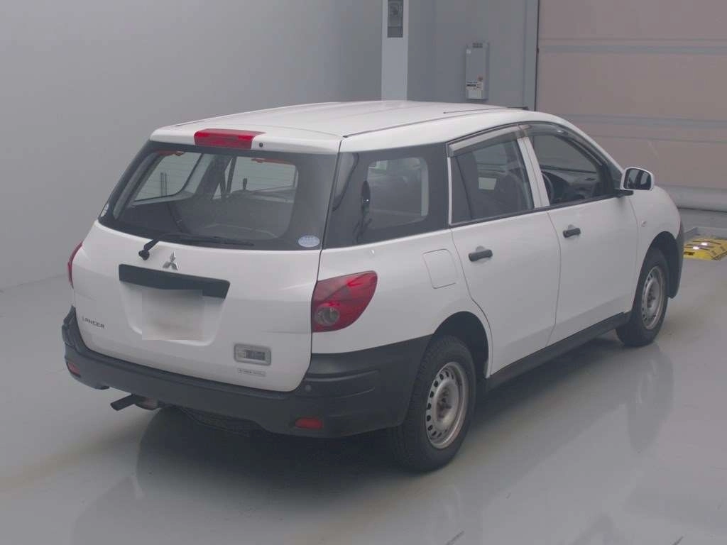 MITSUBISHI LANCER CARGO