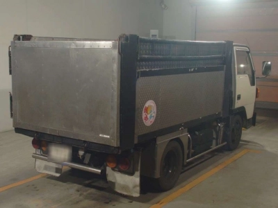MITSUBISHI CANTER