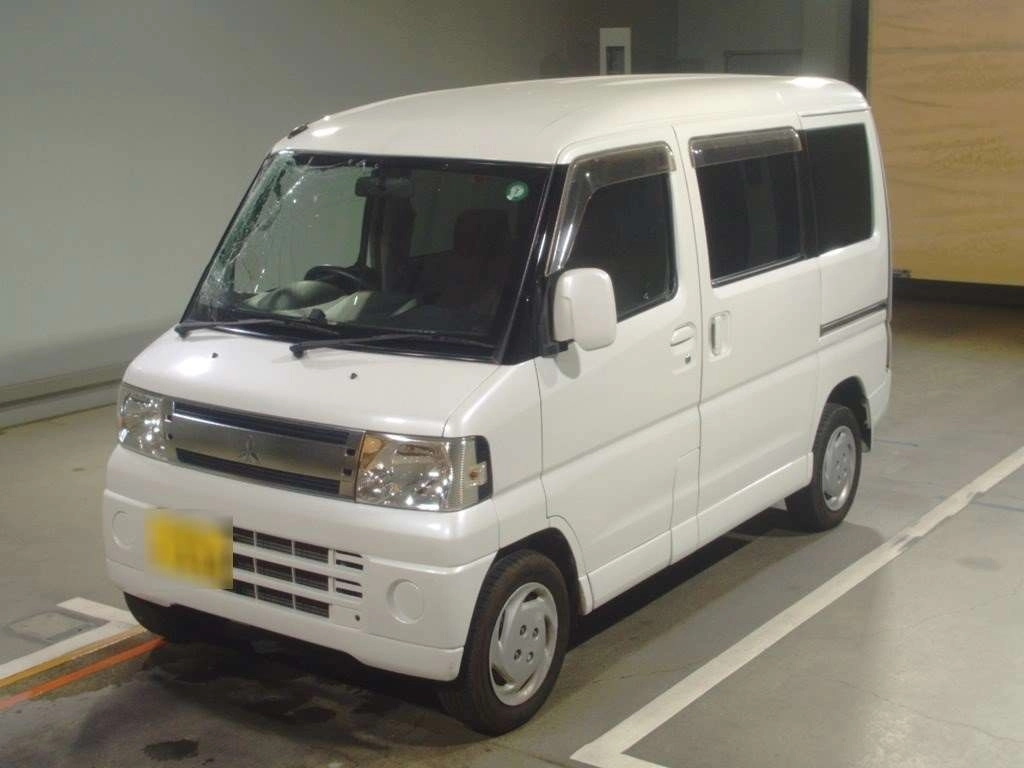 MITSUBISHI TOWN BOX