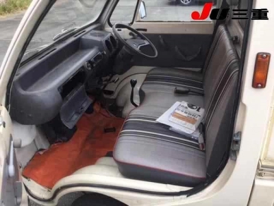 MAZDA PORTER CAB