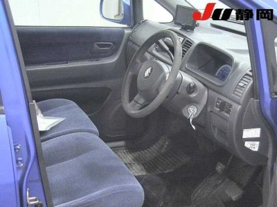 SUZUKI MRWAGON