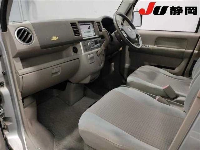 MITSUBISHI TOWN BOX
