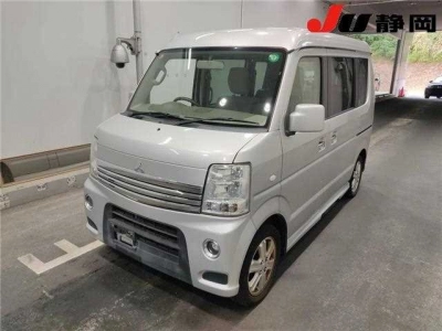 MITSUBISHI TOWN BOX