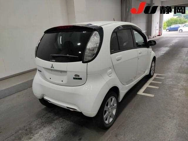 MITSUBISHI I