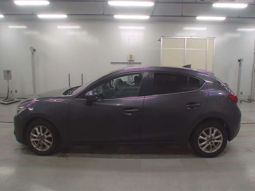 MAZDA AXELA SPORT