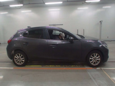 MAZDA AXELA SPORT