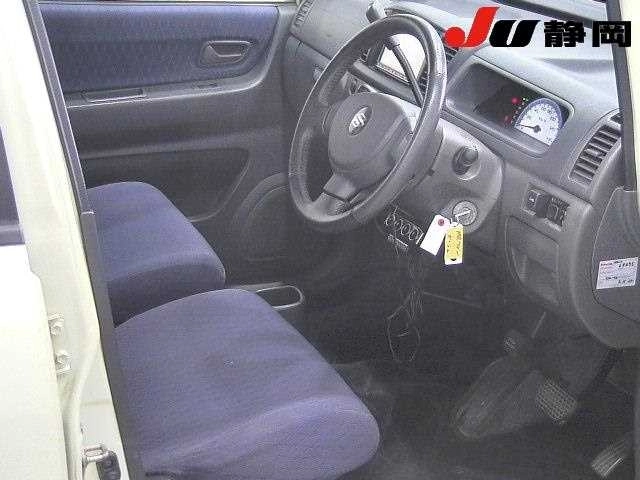SUZUKI MRWAGON