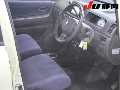 SUZUKI MRWAGON