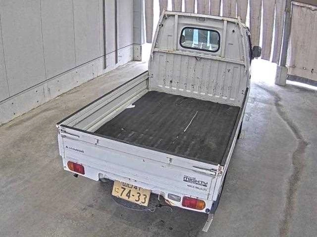 MITSUBISHI MINICAB