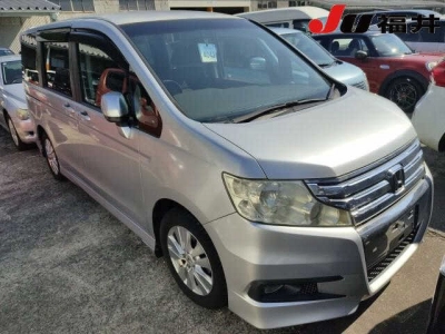 HONDA STEPWGN SPADA