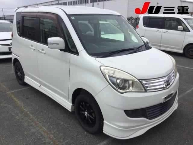 MITSUBISHI DELICA D:2