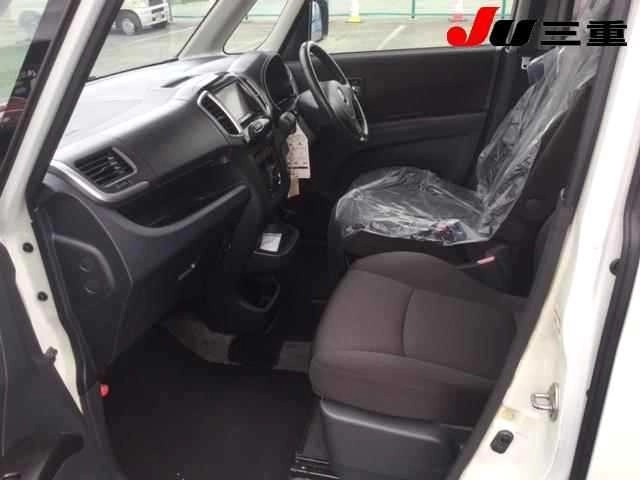 MITSUBISHI DELICA D:2