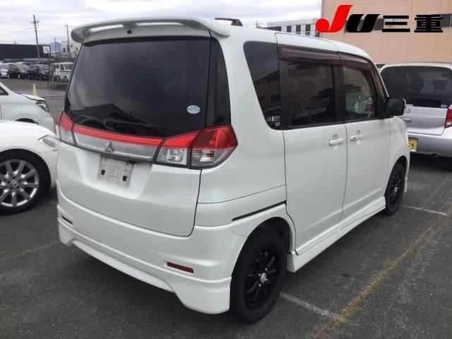 MITSUBISHI DELICA D:2