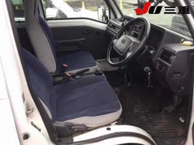 SUBARU SAMBAR VAN