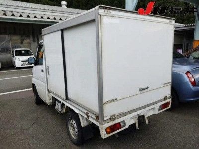MITSUBISHI MINICAB