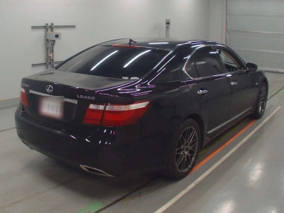 LEXUS LS