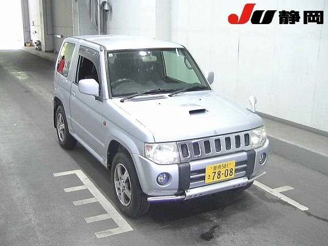 MITSUBISHI PAJERO MINI