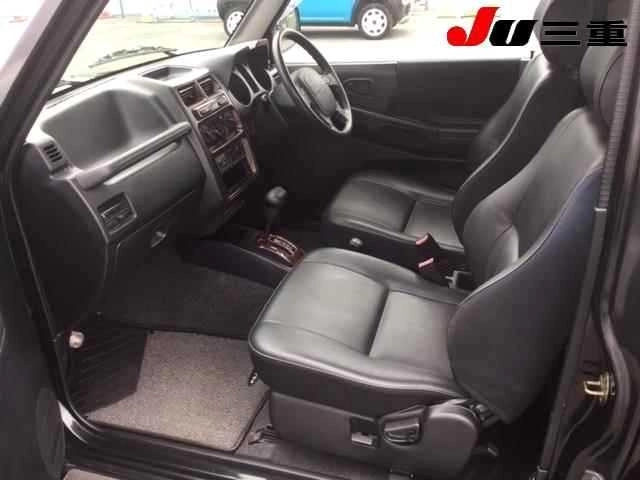 MITSUBISHI PAJERO JUNIOR