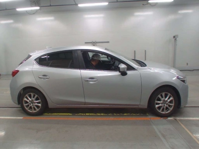 MAZDA AXELA SPORT