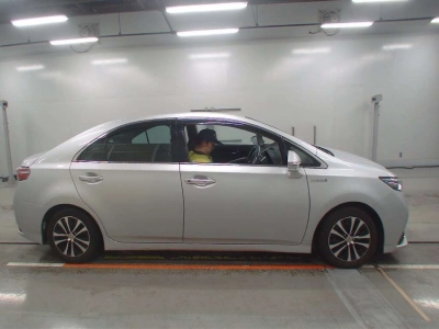 TOYOTA SAI