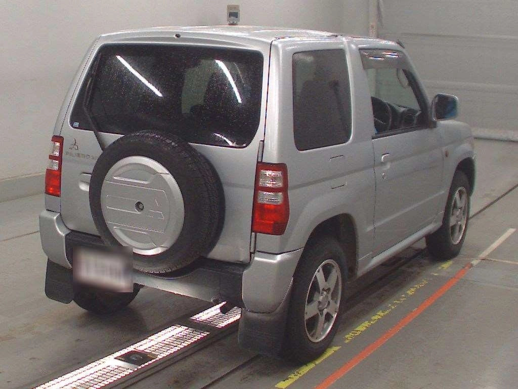 MITSUBISHI PAJERO MINI
