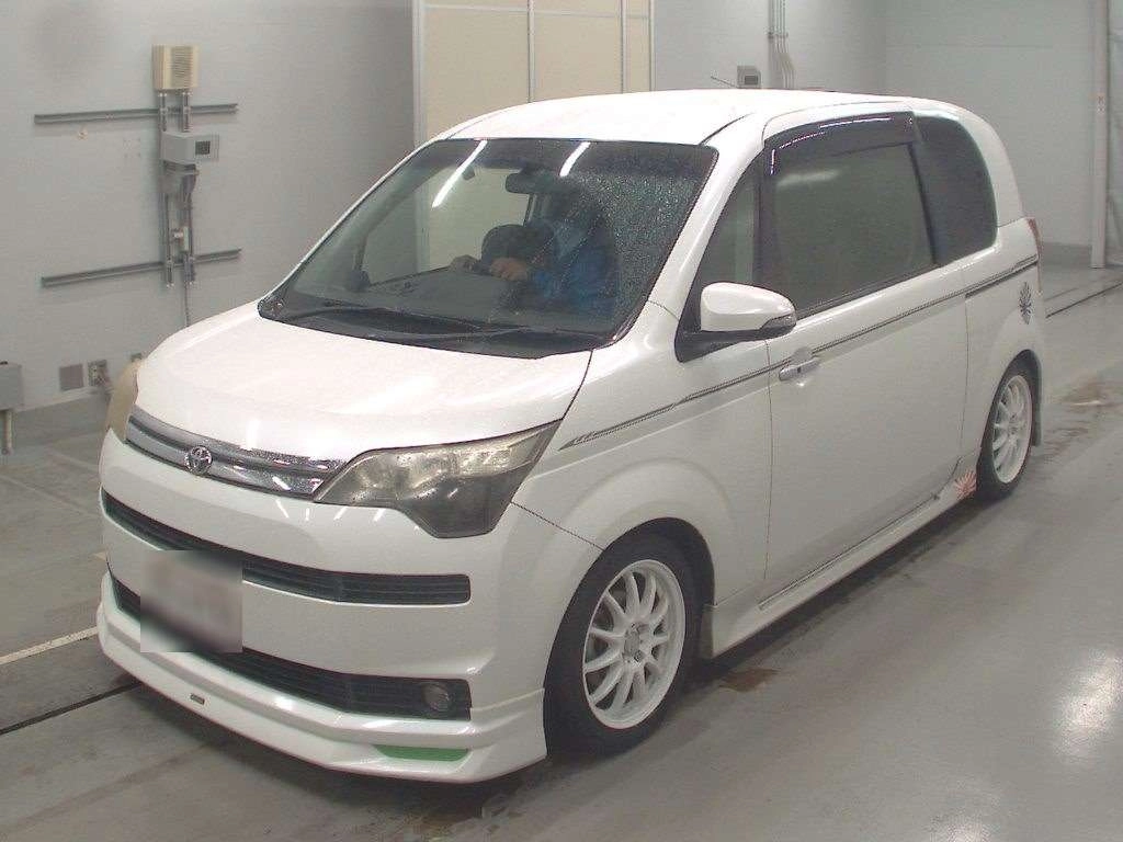 TOYOTA SPADE
