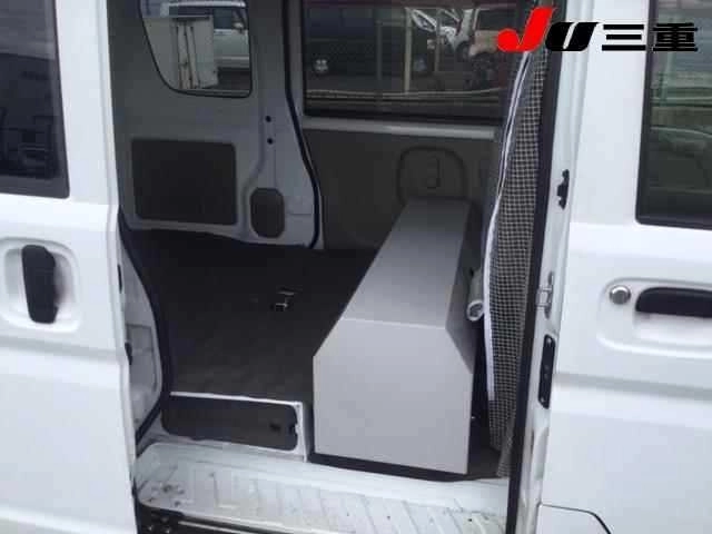 MITSUBISHI MINICAB