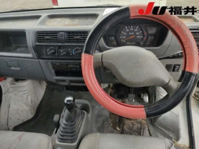 MITSUBISHI MINICAB TRUCK