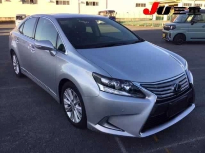 LEXUS HS