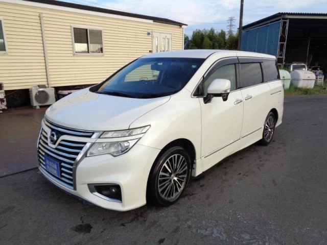 NISSAN ELGRAND
