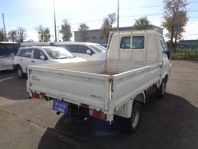 NISSAN VANETTE TRUCK