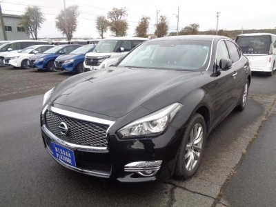 NISSAN FUGA