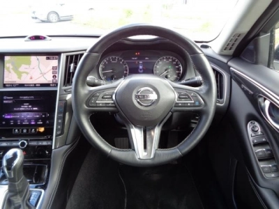 NISSAN SKYLINE