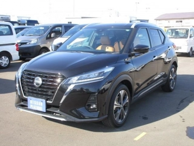 NISSAN KICKS