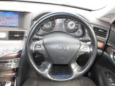 NISSAN FUGA HYBRID