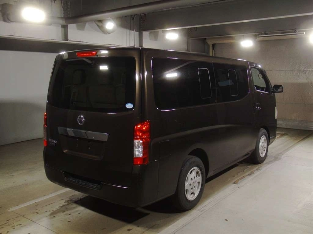 NISSAN NV350 CARAVAN WAGON