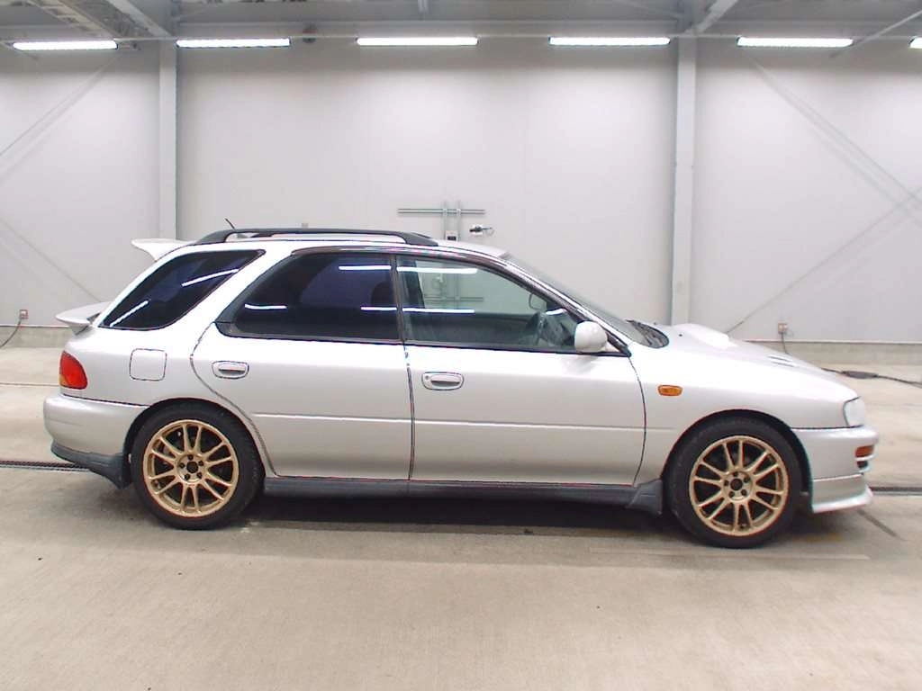 SUBARU IMPREZA SPORT WAGON