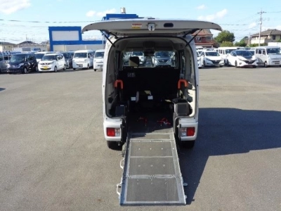 NISSAN CLIPPER RIO