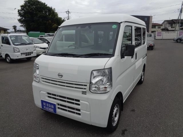 NISSAN CLIPPER VAN