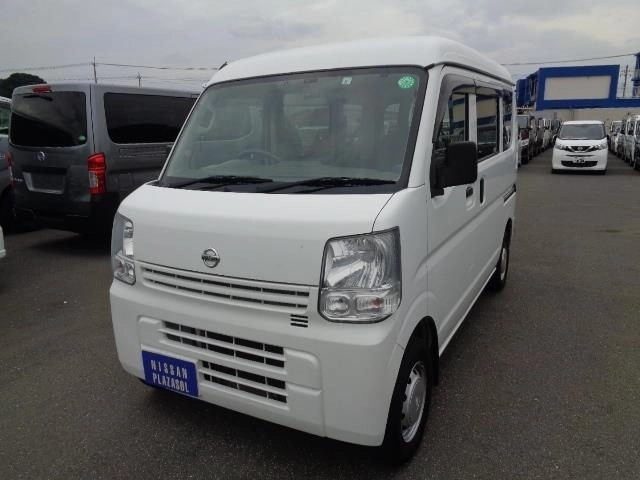 NISSAN CLIPPER VAN