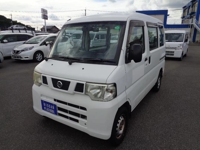 NISSAN CLIPPER VAN