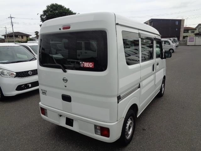 NISSAN CLIPPER VAN