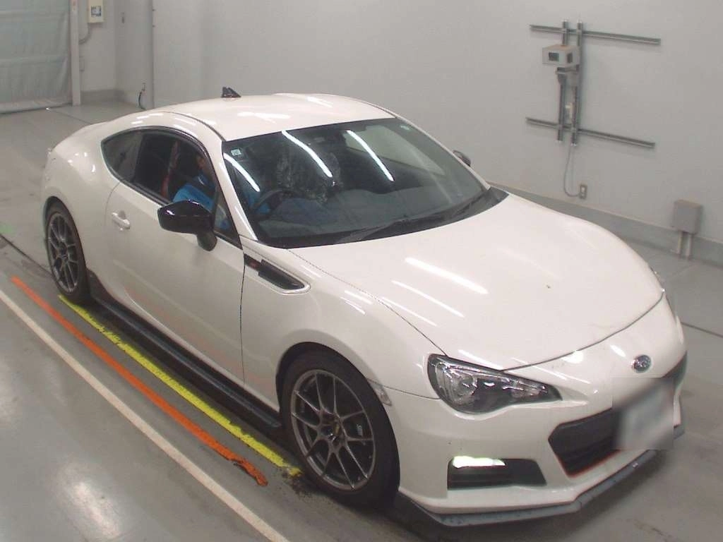SUBARU BRZ