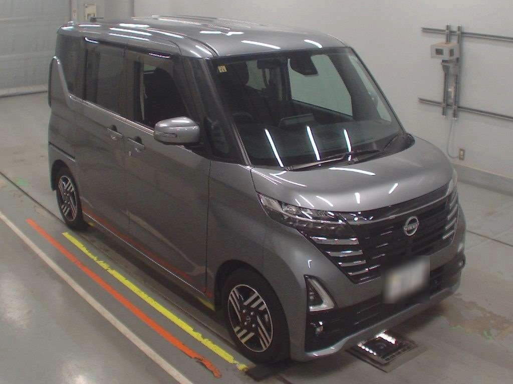 NISSAN ROOX