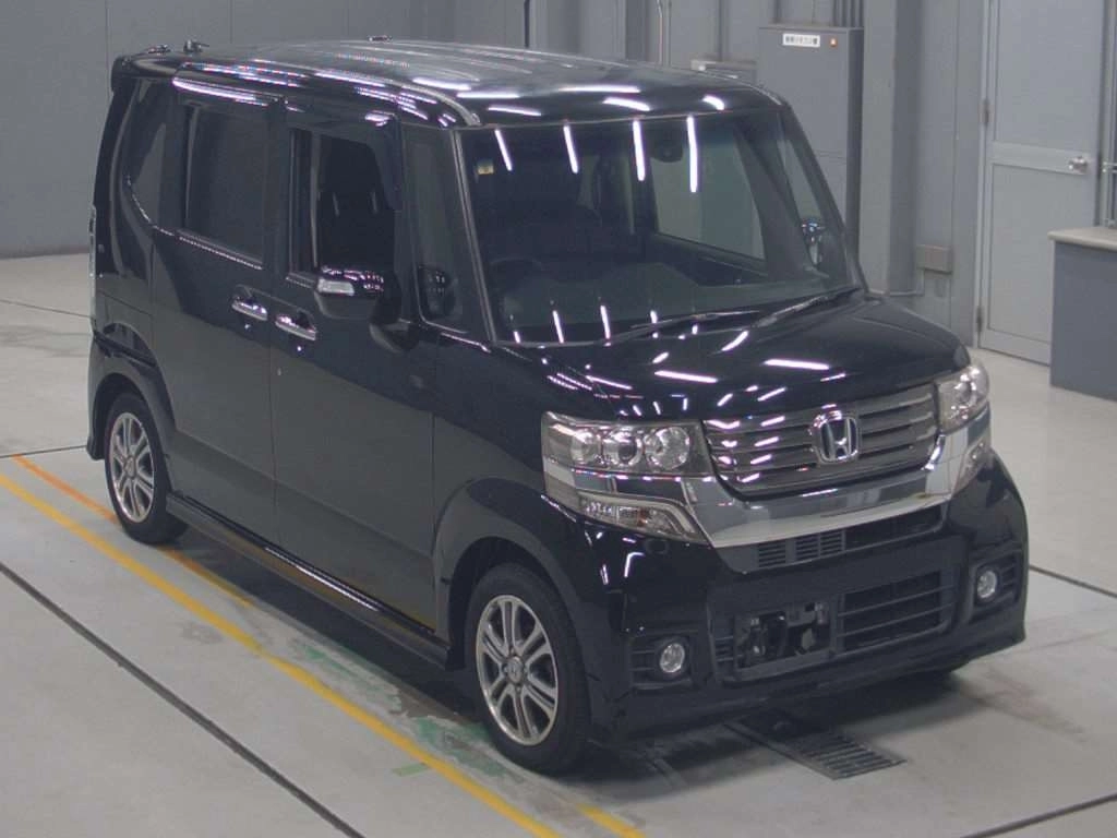 HONDA N BOX CUSTOM