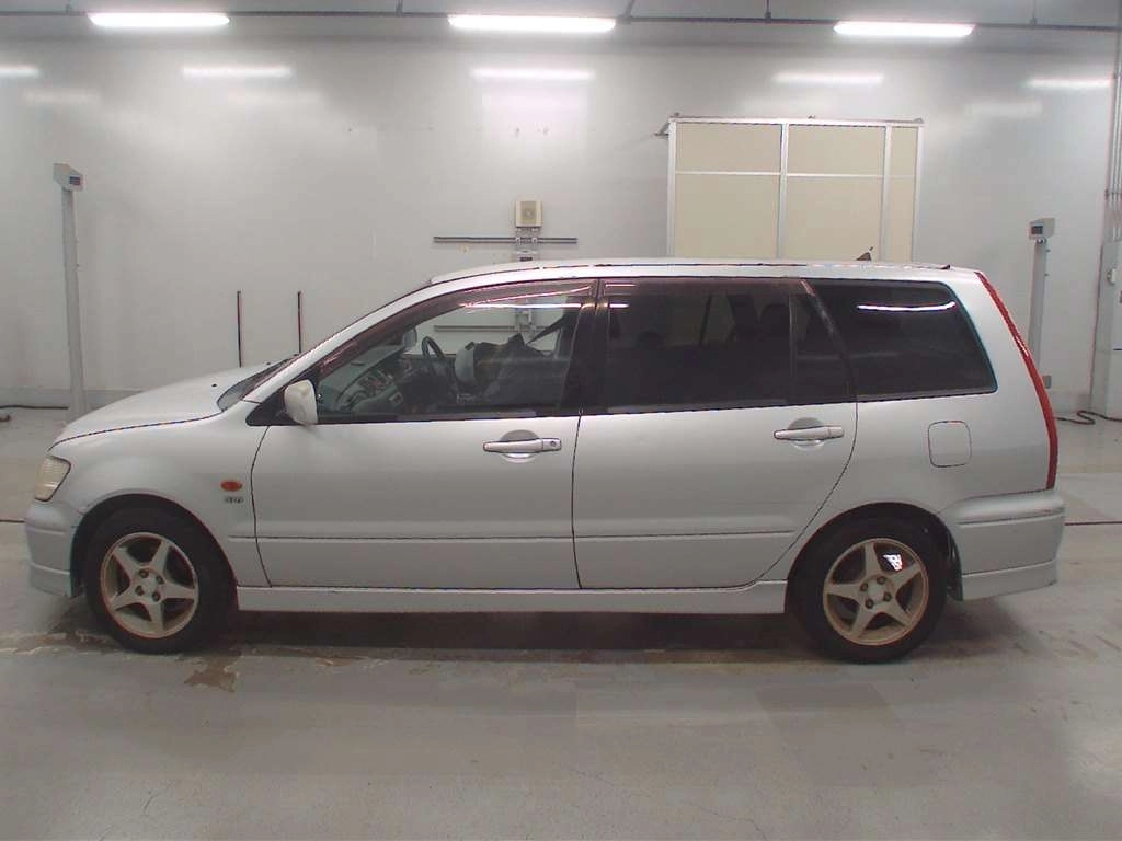 MITSUBISHI LANCER CEDIA WAGON
