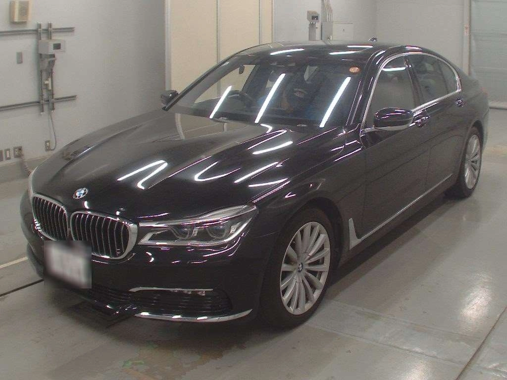 BMW 7 SERIES