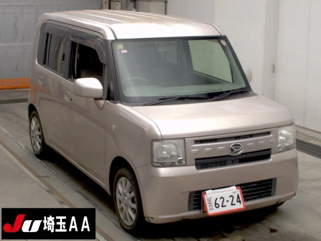 DAIHATSU MOVE CONTE