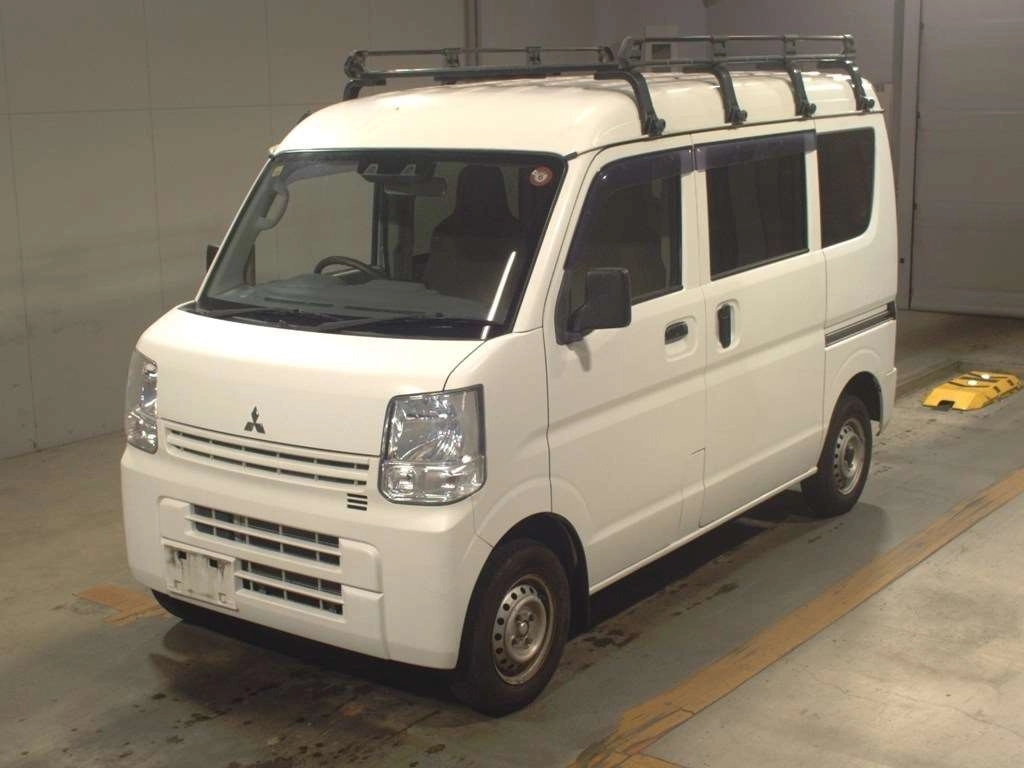 MITSUBISHI MINICAB