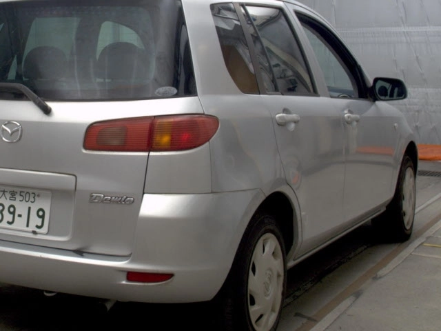 MAZDA DEMIO